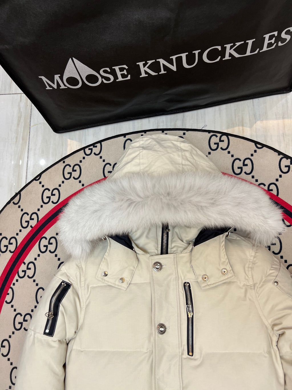 Moose Knuckles Ivory White Quilted Hooded Jacket