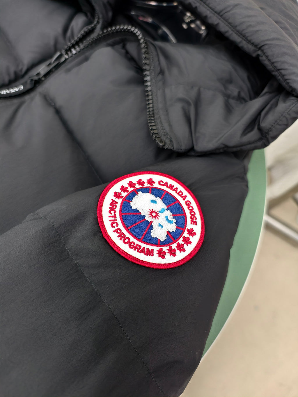 Canada Goose Black Classic Patch Hooded Puffer Jacket