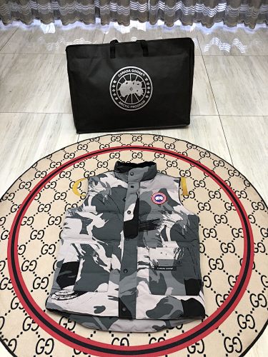 Canada Goose Gray and Black Camo Print Quilted Puffer Vest