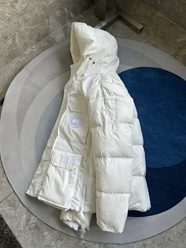 Canada Goose White Hooded Four-Pocket Puffer Jacket